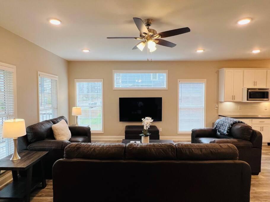 Luxury 4 Bedroom Home And Private Deck By Mcg 6 Augusta Exterior foto
